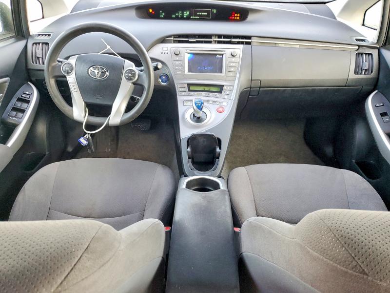 Photo 8 from auction – 2015 TOYOTA PRIUS with VIN JTDKN3DU6F0416796