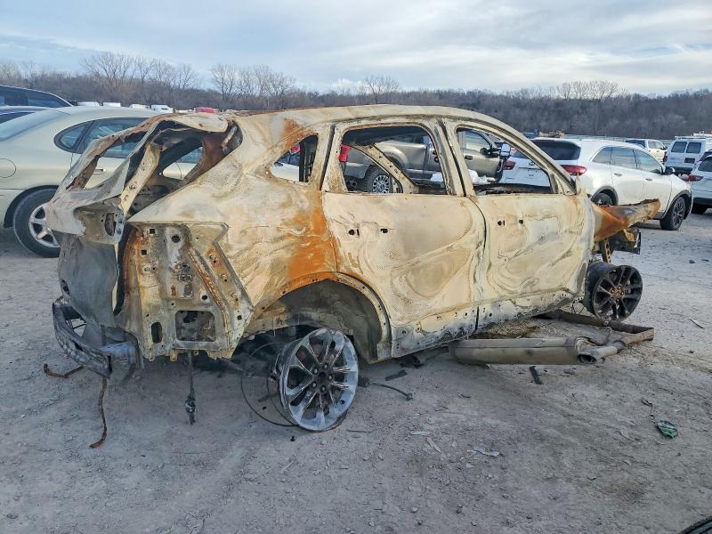 Photo 3 from auction – 2020 FORD ESCAPE with VIN 1FMCU9G68LUA85839