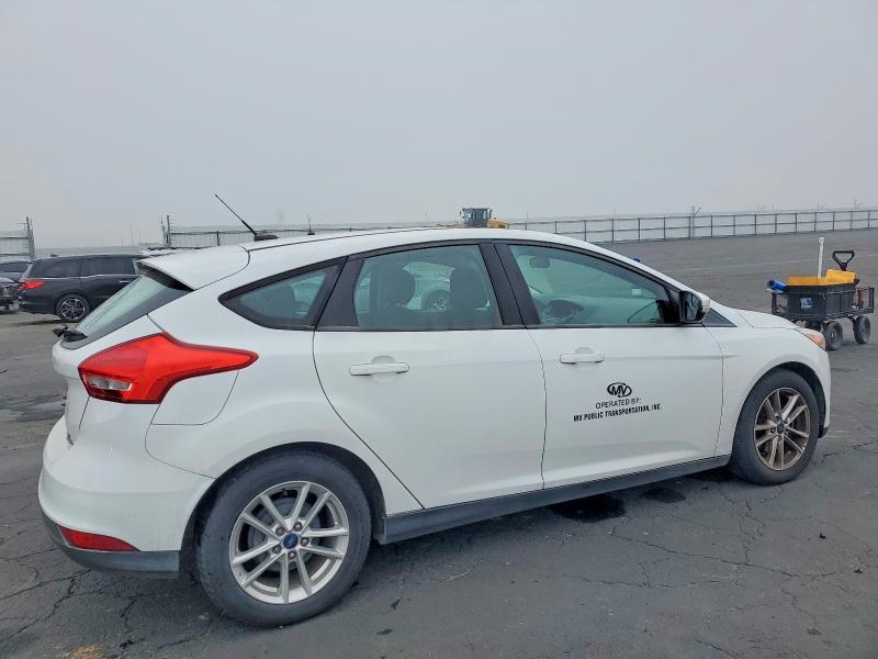 Photo 3 from auction – 2016 FORD FOCUS with VIN 1FADP3K2XGL348514