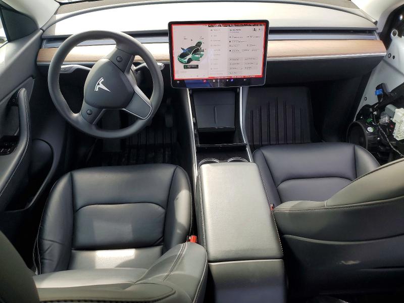 Photo 8 from auction – 2020 TESLA MODEL Y with VIN 5YJYGDEE2LF055694