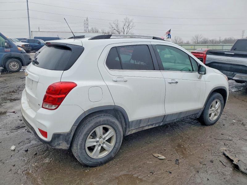 Photo 3 from auction – 2019 CHEVROLET TRAX 1LT with VIN KL7CJPSB1KB945383