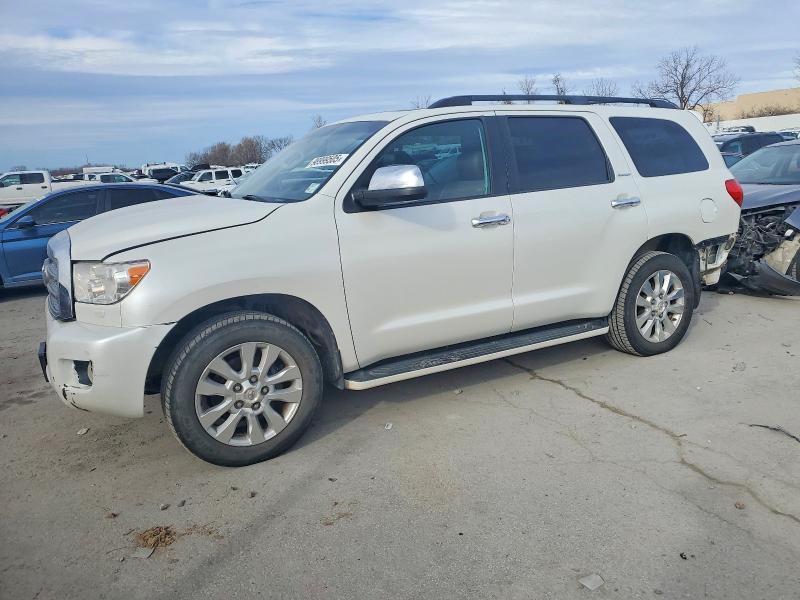 TOYOTA SEQUOIA 2010 with VIN 5TDDW5G17AS027111 - Photo from auction