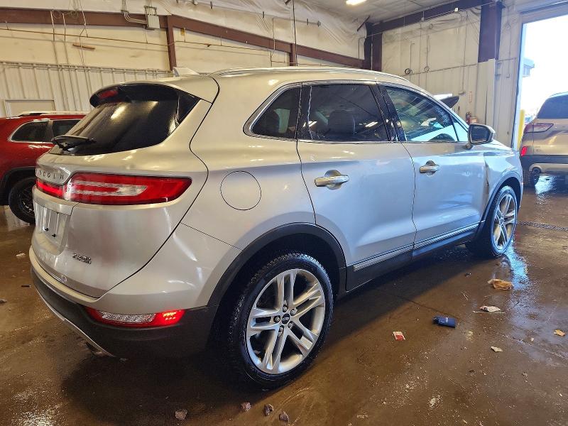 Photo 3 from auction – 2016 LINCOLN MKC RESERV with VIN 5LMTJ3DH5GUJ08539