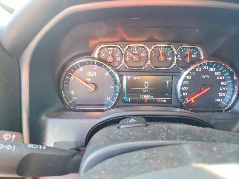 Photo 9 from auction – 2018 CHEVROLET SILVERADO with VIN 3GCUKRER2JG357071