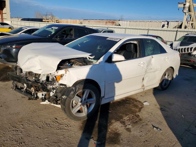 TOYOTA CAMRY 2014 with VIN 4T1BF1FK1EU439595 - Photo from auction