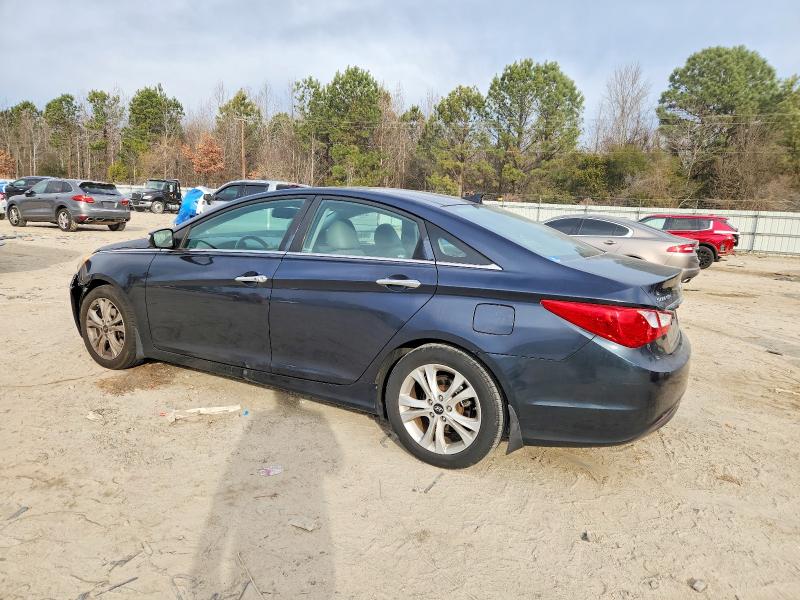 Photo 2 from auction – 2013 HYUNDAI SONATA SE with VIN 5NPEC4AC8DH516483