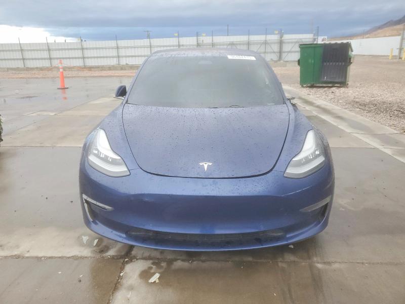 Photo 5 from auction – 2018 TESLA MODEL 3 with VIN 5YJ3E1EB4JF088469