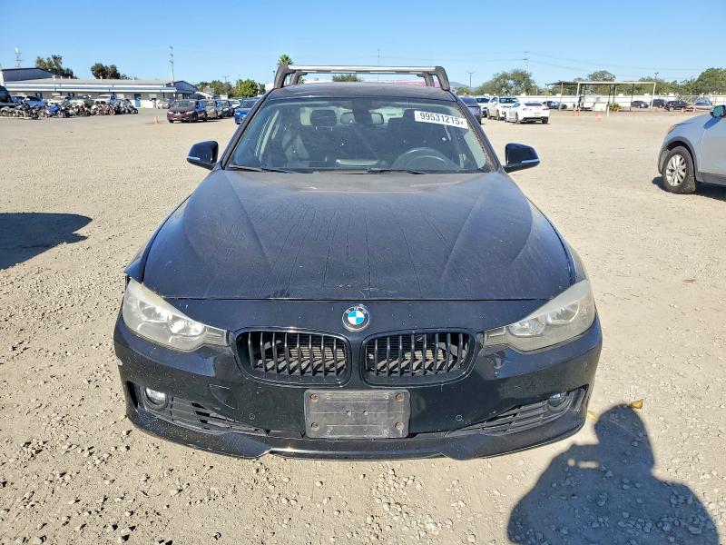 Photo 5 from auction – 2015 BMW 328 with VIN WBA3B3G54FNT18593