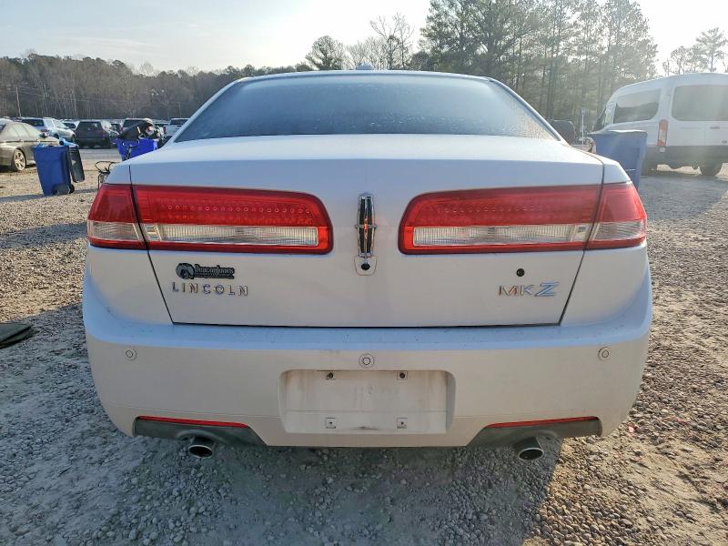 Photo 6 from auction – 2010 LINCOLN MKZ with VIN 3LNHL2GC3AR606847