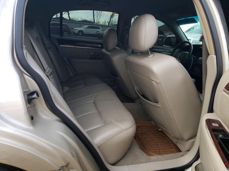 Photo 10 from auction – 2010 LINCOLN TOWN CAR with VIN 2LNBL8CV1AX618688