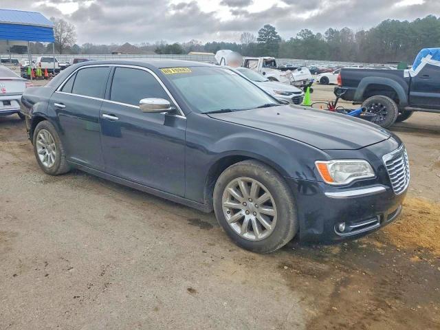 Photo 4 from auction – 2012 CHRYSLER 300 LIMITE with VIN 2C3CCACG2CH207951