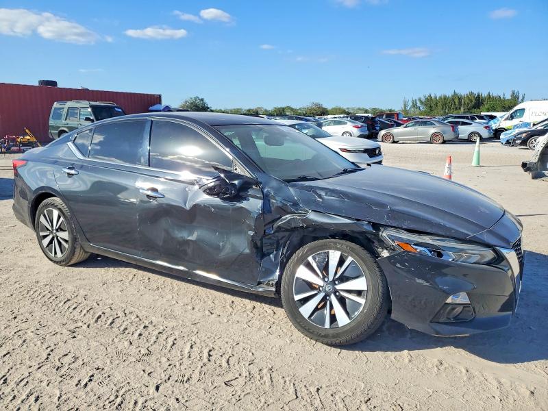 Photo 4 from auction – 2020 NISSAN ALTIMA SL with VIN 1N4BL4EV3LC154237