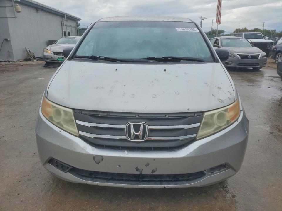 Photo 5 from auction – 2012 HONDA ODYSSEY with VIN 5FNRL5H46CB105523