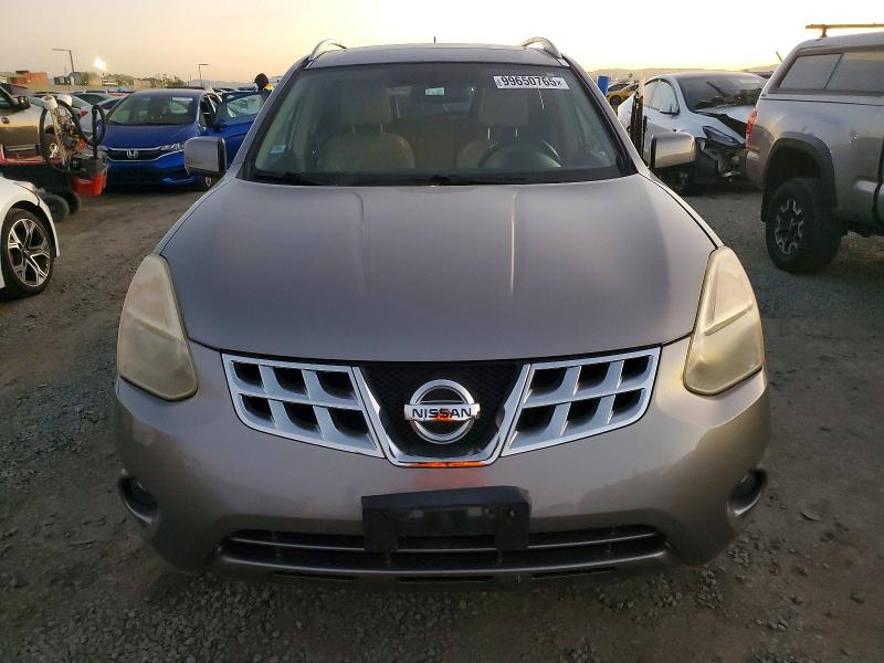 Photo 5 from auction – 2012 NISSAN ROGUE S with VIN JN8AS5MT2CW287640
