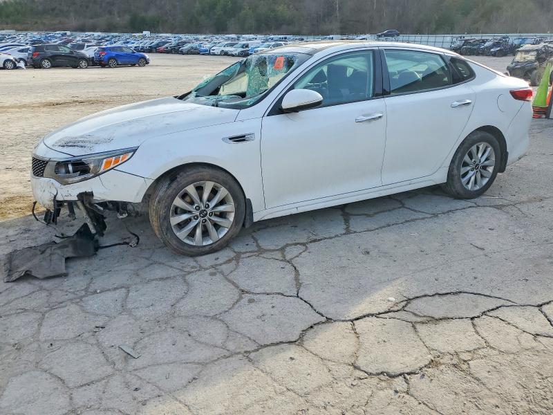 KIA OPTIMA EX 2016 with VIN 5XXGU4L3XGG097961 - Photo from auction
