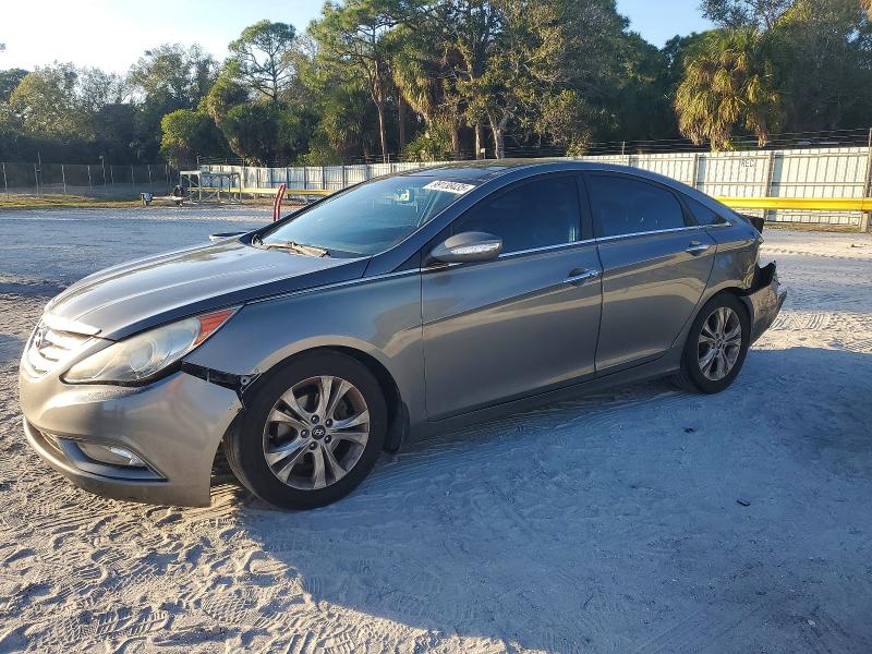 HYUNDAI SONATA SE 2013 with VIN 5NPEC4AC6DH778261 - Photo from auction