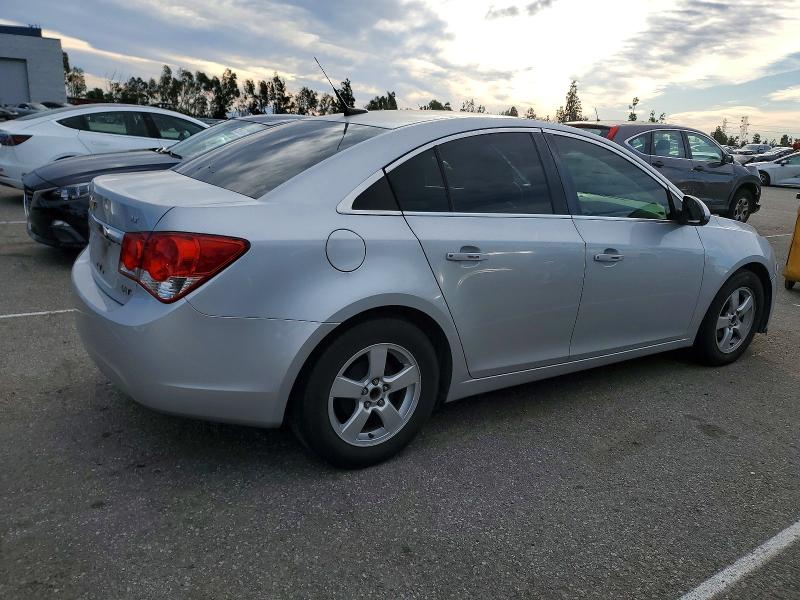 Photo 3 from auction – 2014 CHEVROLET CRUZE LT with VIN 1G1PC5SB0E7391269