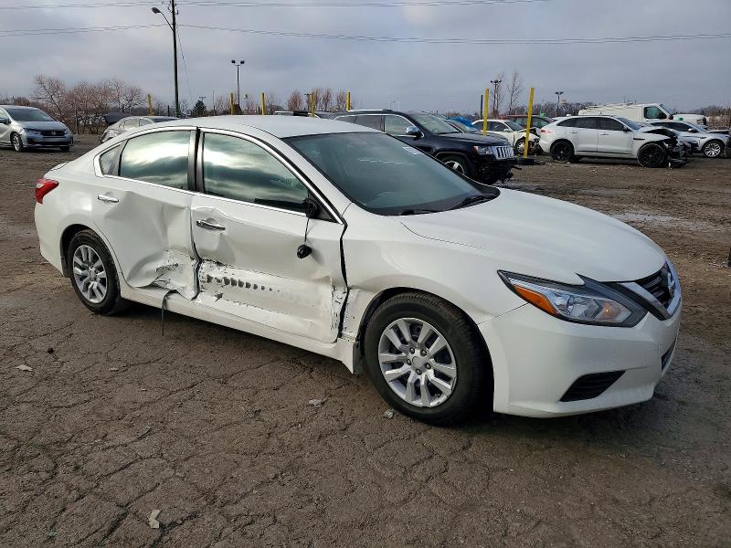 Photo 4 from auction – 2017 NISSAN ALTIMA 2.5 with VIN 1N4AL3AP4HC246798