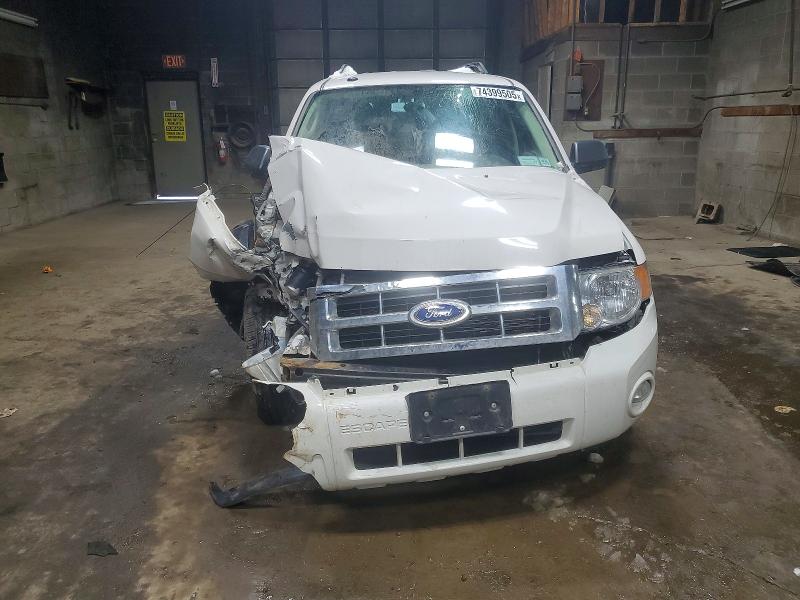 Photo 5 from auction – 2012 FORD ESCAPE XLT with VIN 1FMCU9D72CKB63802