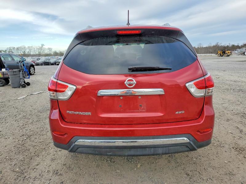 Photo 6 from auction – 2015 NISSAN PATHFINDER with VIN 5N1AR2MMXFC666692