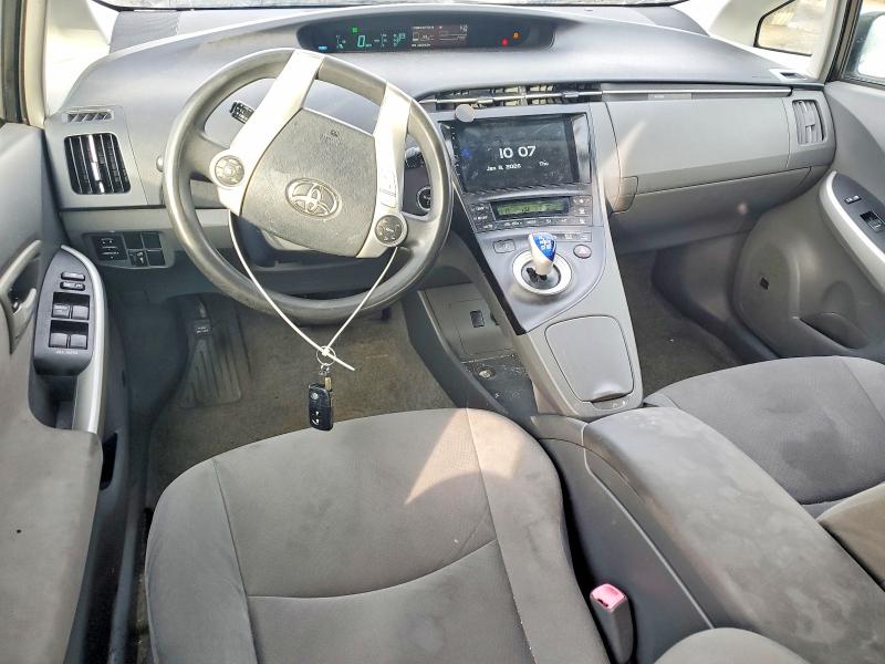 Photo 8 from auction – 2011 TOYOTA PRIUS with VIN JTDKN3DU4B5371418