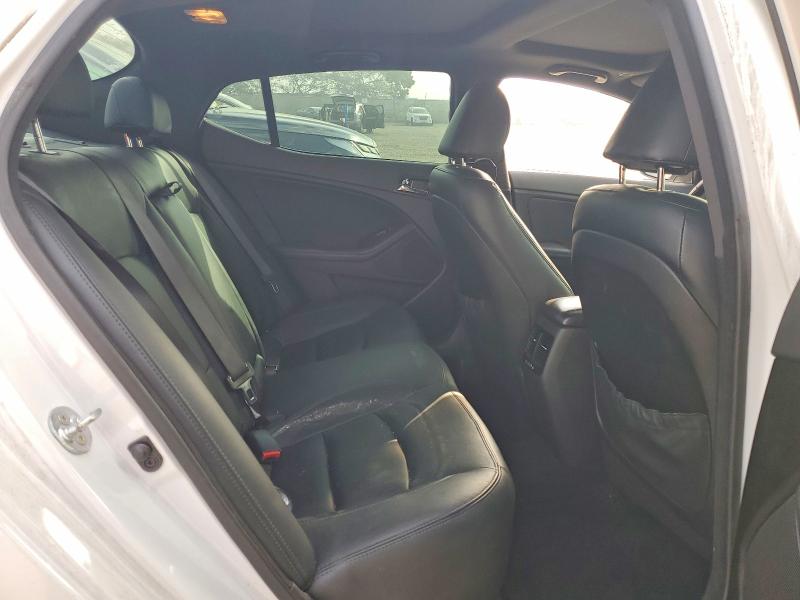 Photo 10 from auction – 2012 KIA OPTIMA SX with VIN 5XXGR4A68CG044362