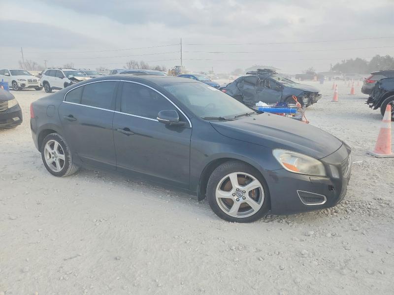 Photo 4 from auction – 2012 VOLVO S60 T5 with VIN YV1622FS9C2106152