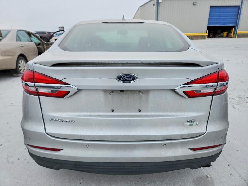 Photo 6 from auction – 2019 FORD FUSION SE with VIN 3FA6P0HD5KR169789