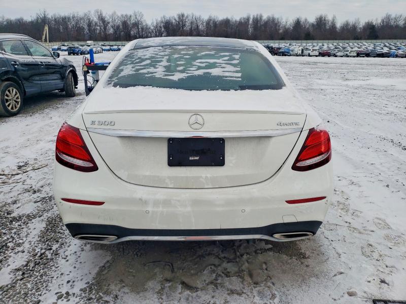 Photo 6 from auction – 2019 MERCEDES-BENZ E 300 4MAT with VIN WDDZF4KB8KA636597