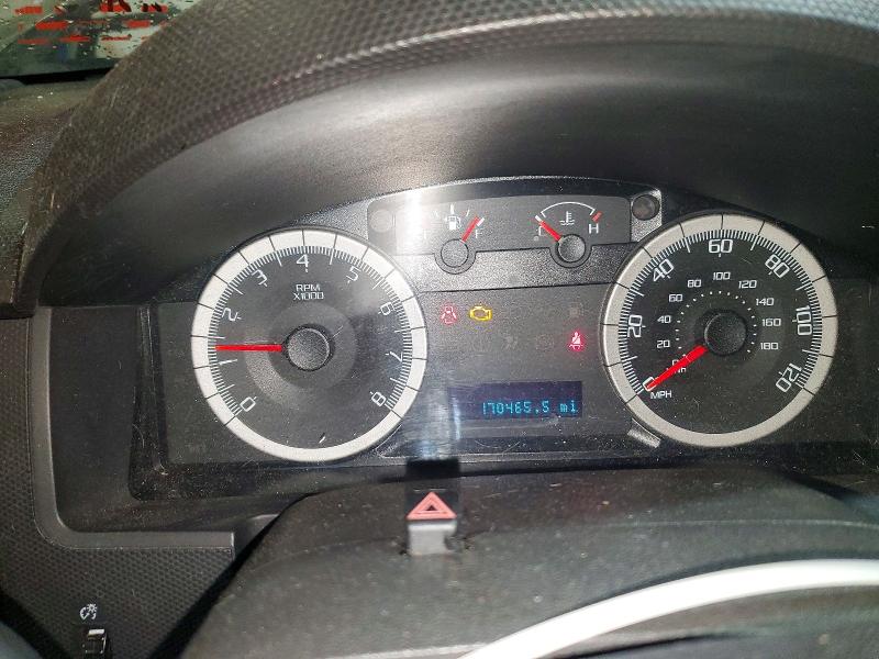 Photo 9 from auction – 2009 FORD ESCAPE with VIN 1FMCU03749KD14872