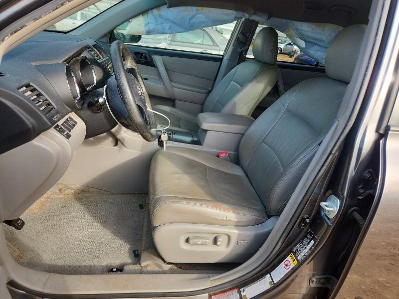 Photo 7 from auction – 2009 TOYOTA HIGHLANDER with VIN JTEDA41AX92007600