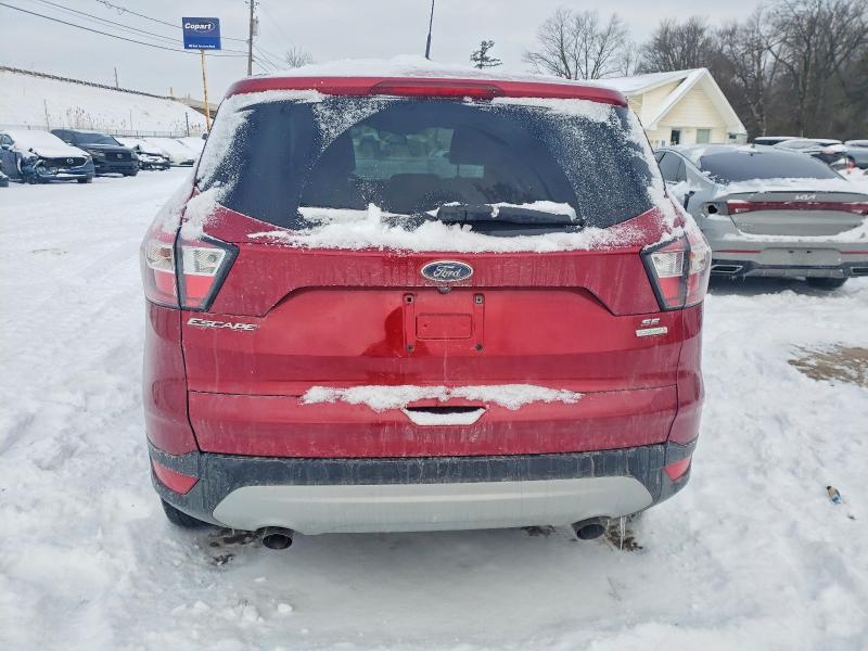 Photo 6 from auction – 2017 FORD ESCAPE SE with VIN 1FMCU0GD2HUD17109