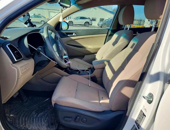 Photo 7 from auction – 2020 HYUNDAI TUCSON LIM with VIN KM8J3CA44LU171549