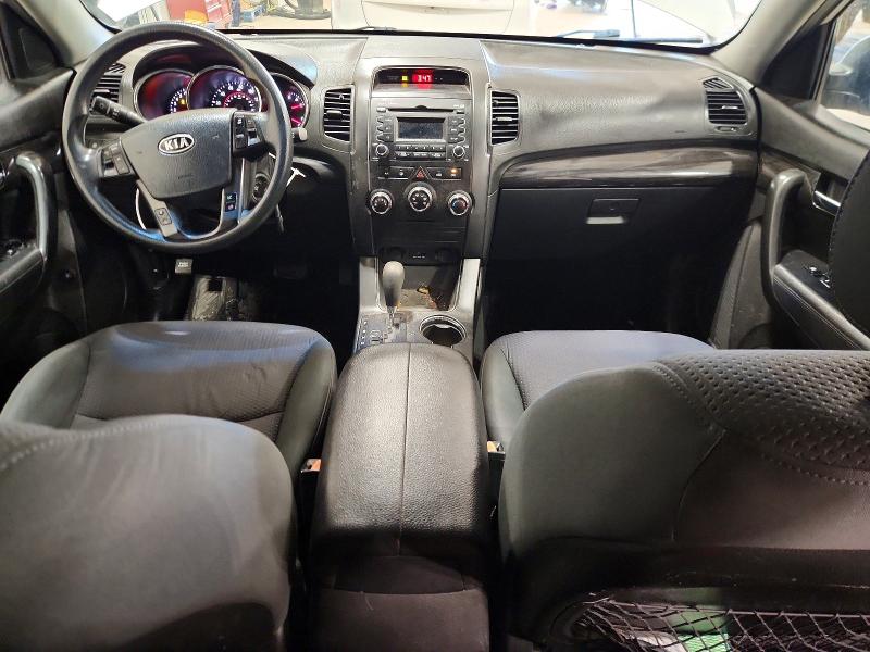 Photo 8 from auction – 2011 KIA SORENTO BA with VIN 5XYKTCA13BG021091
