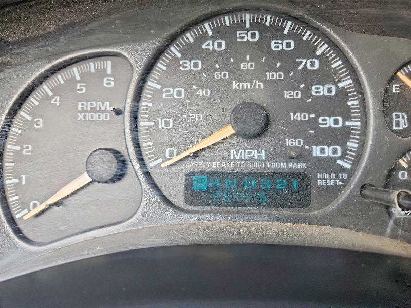 Photo 9 from auction – 2002 GMC NEW SIERRA with VIN 2GTEK19T921276929
