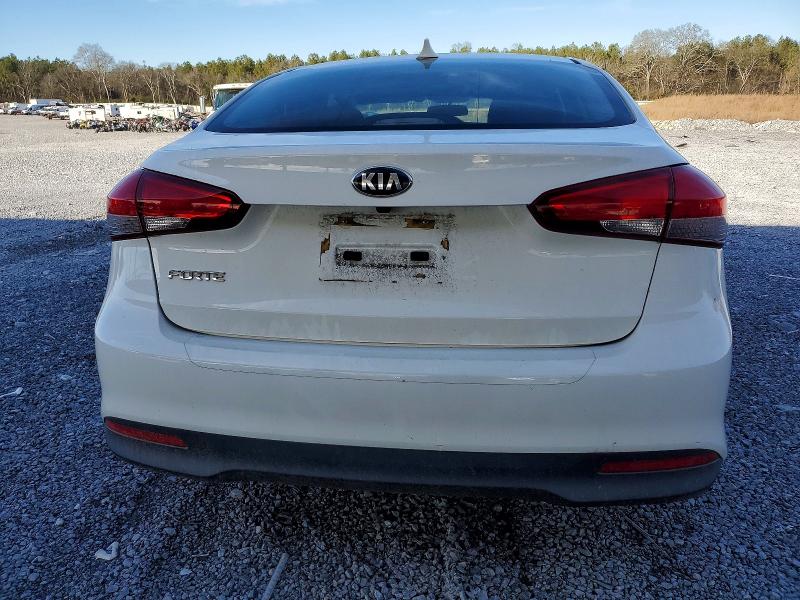 Photo 6 from auction – 2018 KIA FORTE LX with VIN 3KPFK4A71JE270273
