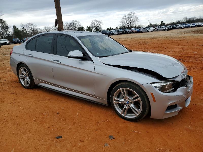 Photo 4 from auction – 2018 BMW 330 with VIN WBA8B9C59JEE81878