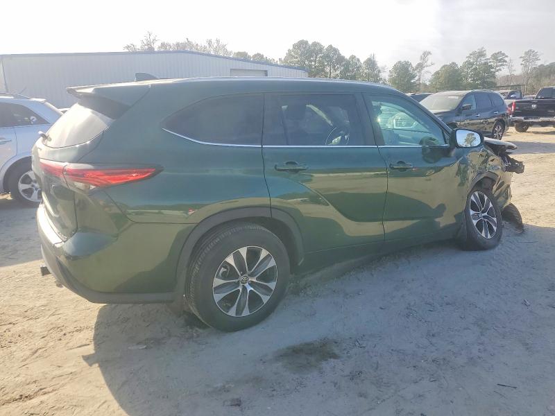 Photo 3 from auction – 2023 TOYOTA HIGHLANDER with VIN 5TDKDRBH2PS500236