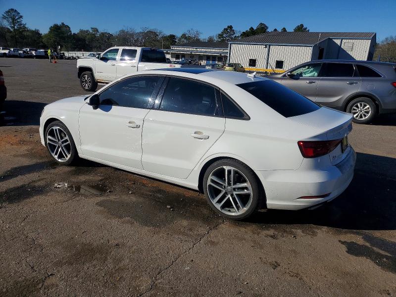 Photo 2 from auction – 2018 AUDI A3 PREMIUM with VIN WAUAUGFF3J1042796