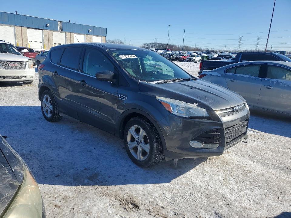 Photo 4 from auction – 2015 FORD ESCAPE SE with VIN 1FMCU0GX1FUA50732