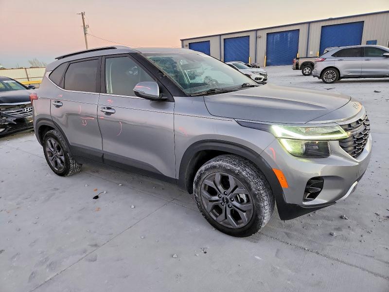 Photo 4 from auction – 2024 KIA SELTOS with VIN KNDEUCAA2R7621814