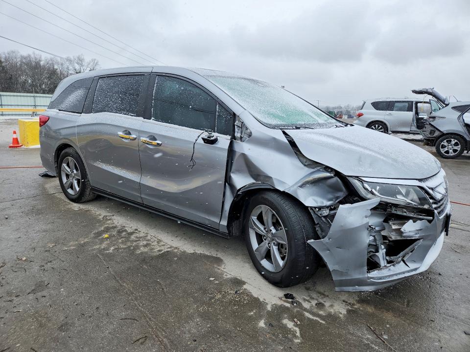 Photo 4 from auction – 2018 HONDA ODYSSEY EX with VIN 5FNRL6H77JB014144