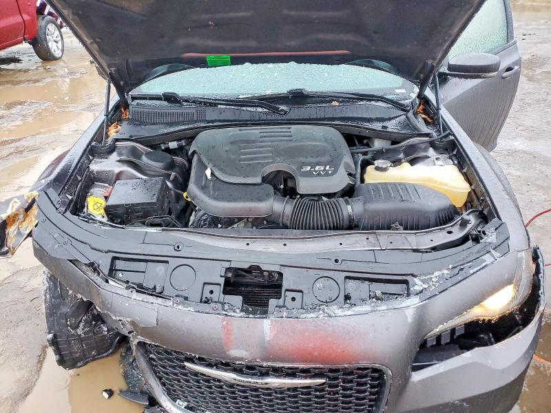 Photo 11 from auction – 2017 CHRYSLER 300 S with VIN 2C3CCAGG7HH527171