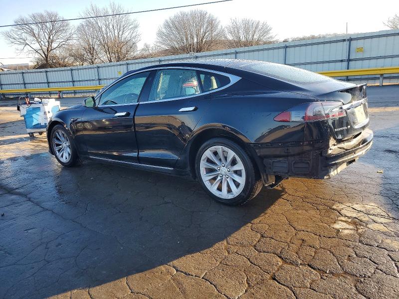 Photo 2 from auction – 2017 TESLA MODEL S with VIN 5YJSA1E26HF183634