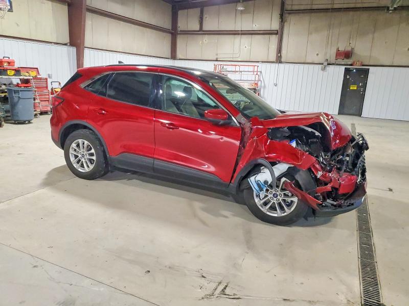 Photo 4 from auction – 2020 FORD ESCAPE SE with VIN 1FMCU9G65LUC40881