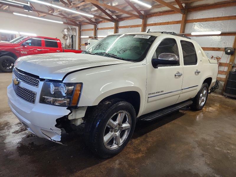 CHEVROLET AVALANCHE 2012 with VIN 3GNTKGE73CG289095 - Photo from auction