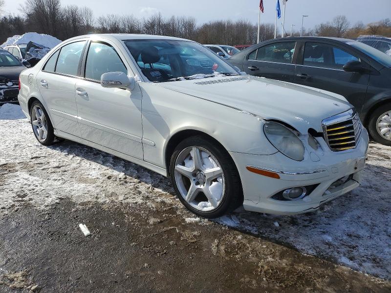 Photo 4 from auction – 2009 MERCEDES-BENZ E 350 4MAT with VIN WDBUF87X09B439331