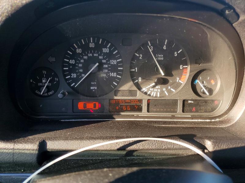 Photo 9 from auction – 2002 BMW X5 3.0I with VIN 5UXFA53552LP40400