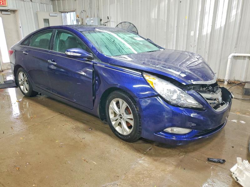 Photo 4 from auction – 2013 HYUNDAI SONATA with VIN 5NPEC4AC3DH674410