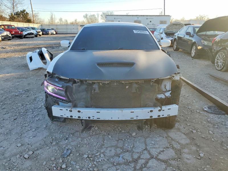 Foto 5 de la subasta – 2018 DODGE CHARGER con VIN 2C3CDXAT2JH316195